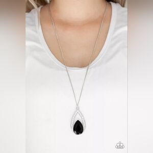 Notorious Noble Necklace